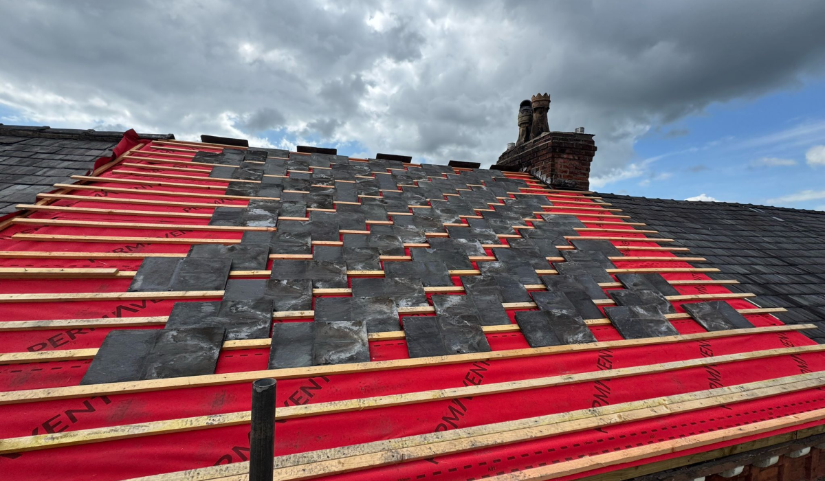 Tiles vs EPDM: What Liverpool Homeowners Must Know