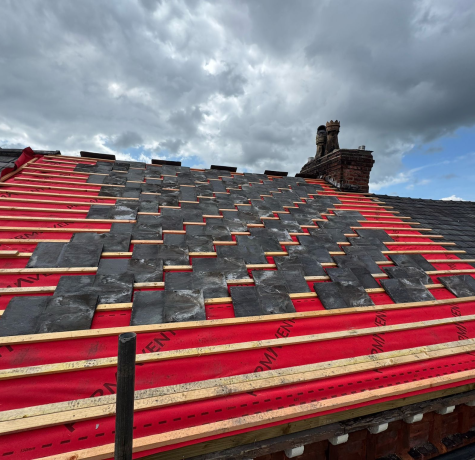 Tiles vs EPDM: What Liverpool Homeowners Must Know