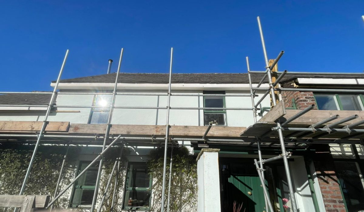 Why Choosing a Liverpool-Based Roofer Saves Time & Money